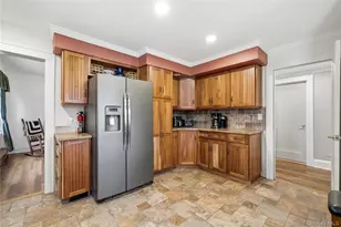 147 Church Ave, Islip, NY 11751 - Photo 15
