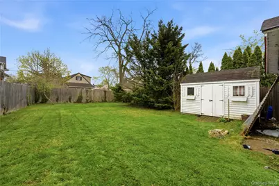 147 Church Avenue, Islip, NY 11751 - Photo 35