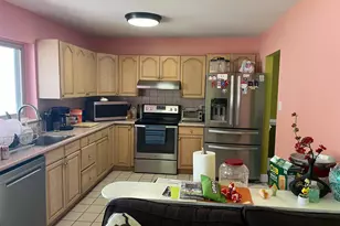 173 Sequoia Dr, Coram, NY 11727 - Photo 7