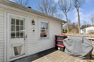 7 Upton Dr, Sound Beach, NY 11789 - Photo 15