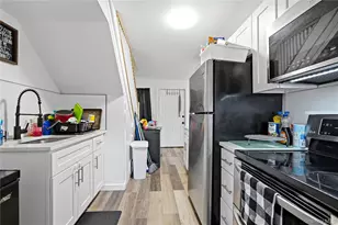 68 Bell Dr, Highland, NY 12528 - Photo 11