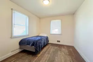 393 McConnell Ave, Bayport, NY 11705 - Photo 9