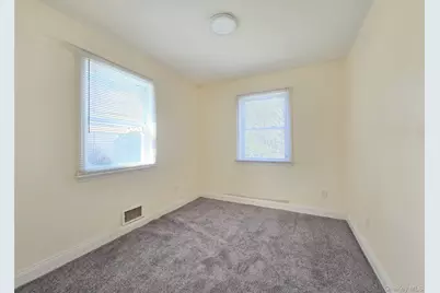 393 McConnell Avenue, Bayport, NY 11705 - Photo 11