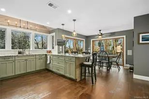 7 Waterview Dr, Port Jefferson, NY 11777 - Photo 11