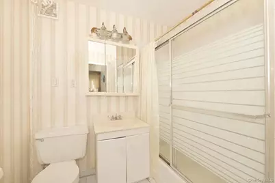 69-11 62nd Drive, Middle Village, NY 11379 - Photo 13