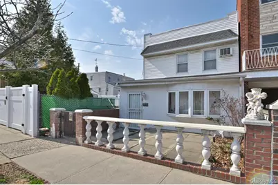 69-11 62nd Drive, Middle Village, NY 11379 - Photo 27