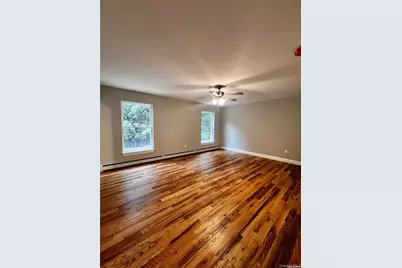 158 Norfleet, Medford, NY 11763 - Photo 5