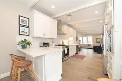 17 Central Avenue, Amityville, NY 11701 - Photo 17