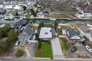 17 Central Ave, Amityville, NY 11701 - Photo 37