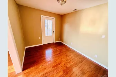 43 Johnson Avenue, Ronkonkoma, NY 11779 - Photo 33