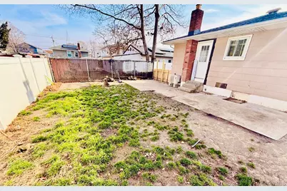 43 Johnson Avenue, Ronkonkoma, NY 11779 - Photo 43