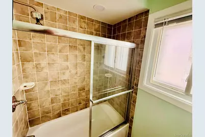 43 Johnson Avenue, Ronkonkoma, NY 11779 - Photo 25