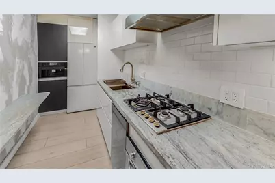 52-40 39th Drive #10C, Woodside, NY 11377 - Photo 7