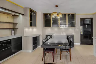 52-40 39th Dr, Woodside, NY 11377 - Photo 9