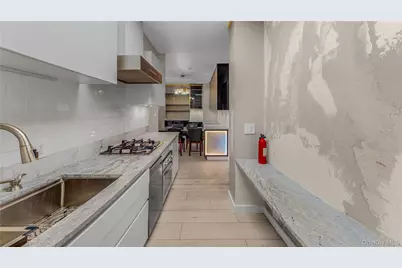 52-40 39th Drive #10C, Woodside, NY 11377 - Photo 5