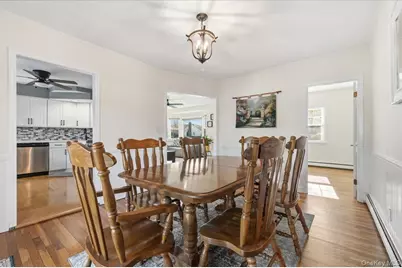 13 Spruce Street, Hicksville, NY 11801 - Photo 15