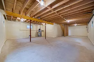 27 Elizabeth Ct, Hempstead, NY 11550 - Photo 35