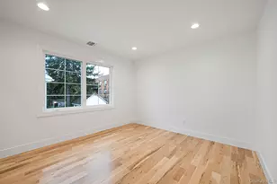 27 Elizabeth Ct, Hempstead, NY 11550 - Photo 19