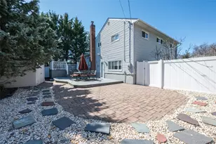 1797 Andrea Rd, East Meadow, NY 11554 - Photo 27