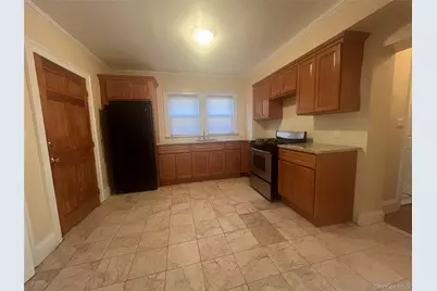 4212 Monticello Avenue #1, Bronx, NY 10466 - Photo 5