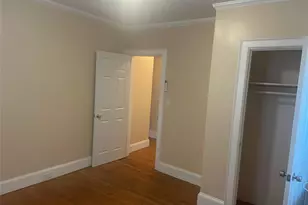 4212 Monticello Ave, Bronx, NY 10466 - Photo 9