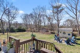 64 Sweetbriar Dr, Mastic, NY 11950 - Photo 25