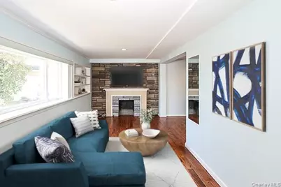 1084 Hicksville Road, Massapequa, NY 11783 - Photo 17