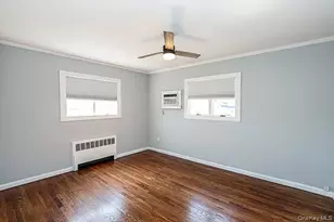 1084 Hicksville Rd, Seaford, NY 11783 - Photo 13