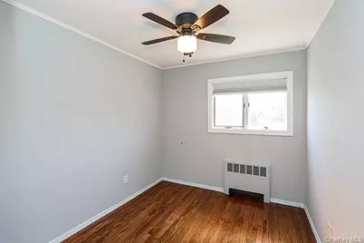 1084 Hicksville Road, Massapequa, NY 11783 - Photo 15