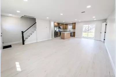 73 Rush Street, Port Jefferson, NY 11776 - Photo 7