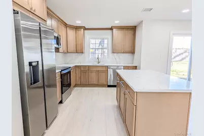 73 Rush Street, Port Jefferson, NY 11776 - Photo 5