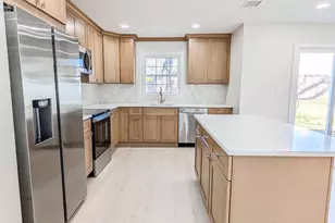 73 Rush St, Port Jefferson, NY 11776 - Photo 5