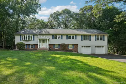 27A Claremont Lane, Suffern, NY 10901 - Photo 1