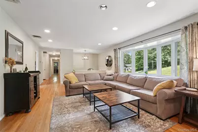 27A Claremont Lane, Suffern, NY 10901 - Photo 5