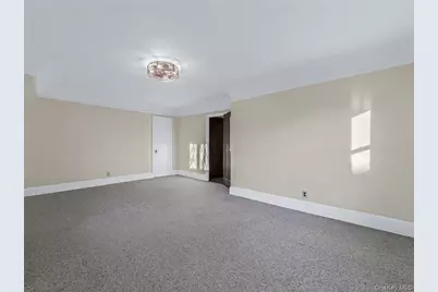 16 Kenilworth Road, Mineola, NY 11501 - Photo 21