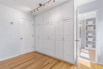 21 Tulip Tree Lane, Mamaroneck, NY 10543 - Photo 25