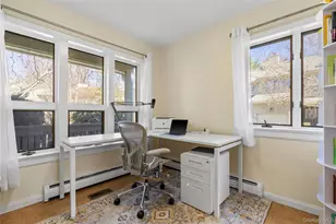 21 Tulip Tree Ln, Mamaroneck, NY 10543 - Photo 19