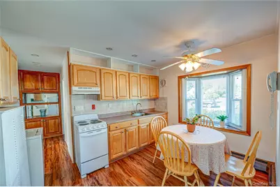 471 Division Avenue, Hicksville, NY 11801 - Photo 9