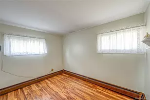 471 Division Ave, Hicksville, NY 11801 - Photo 15