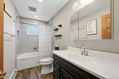 12 Wilson Avenue, East Moriches, NY 11940 - Photo 17