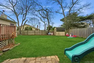 12 Wilson Ave, East Moriches, NY 11940 - Photo 25