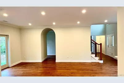 1 Kewanee Road, New Rochelle, NY 10804 - Photo 15