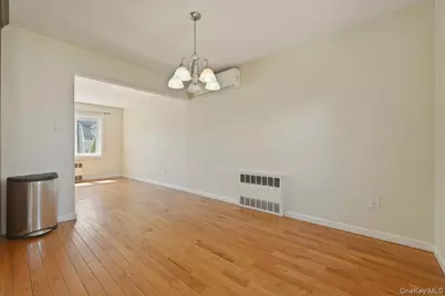 1719 William Street, Merrick, NY 11566 - Photo 15