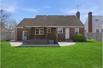 1719 William Street, Merrick, NY 11566 - Photo 31