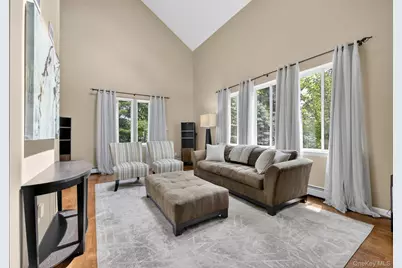 19 Apple Hill Drive, Cortlandt Manor, NY 10567 - Photo 5