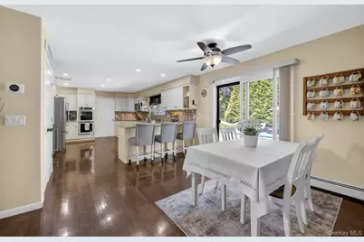 19 Apple Hill Drive, Cortlandt Manor, NY 10567 - Photo 9