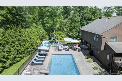 19 Apple Hill Drive, Cortlandt Manor, NY 10567 - Photo 27