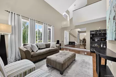 19 Apple Hill Drive, Cortlandt Manor, NY 10567 - Photo 3