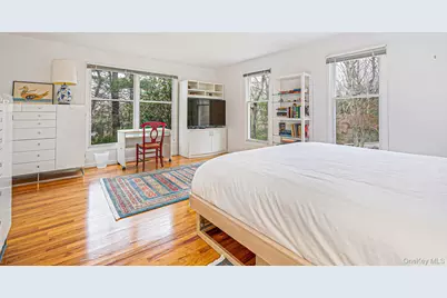 128 Springy Banks Road, East Hampton, NY 11937 - Photo 23