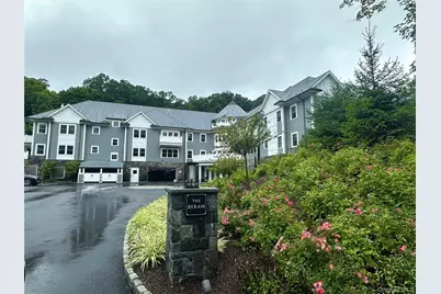 585 Main St #1A, Armonk, NY 10504 - Photo 3